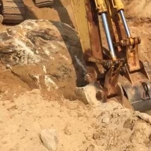 Meet your Posher, Roman